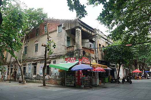 lo bach thu khung 3 ngay